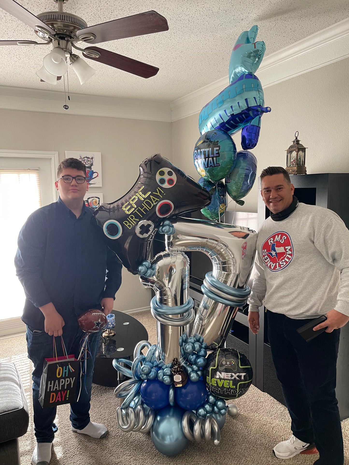 game balloons bouquet