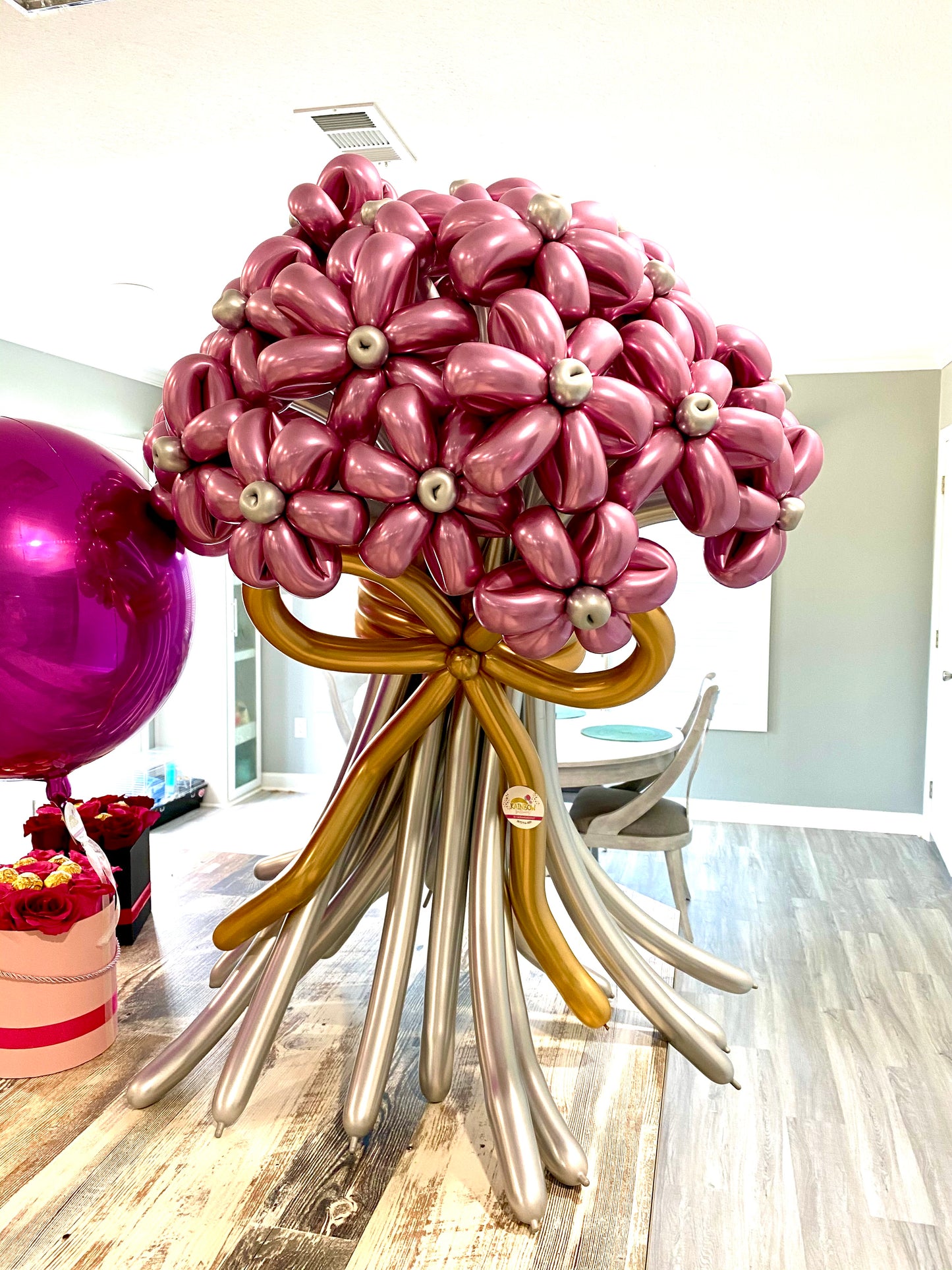 AMAZING FLOWERS BALLOON BOUQUET