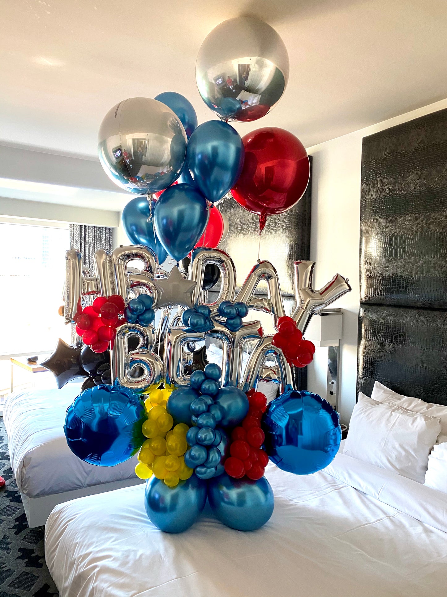 BALLOONS BOUQUET HAPPY BIRTHDAY MAN (click to see more photos)